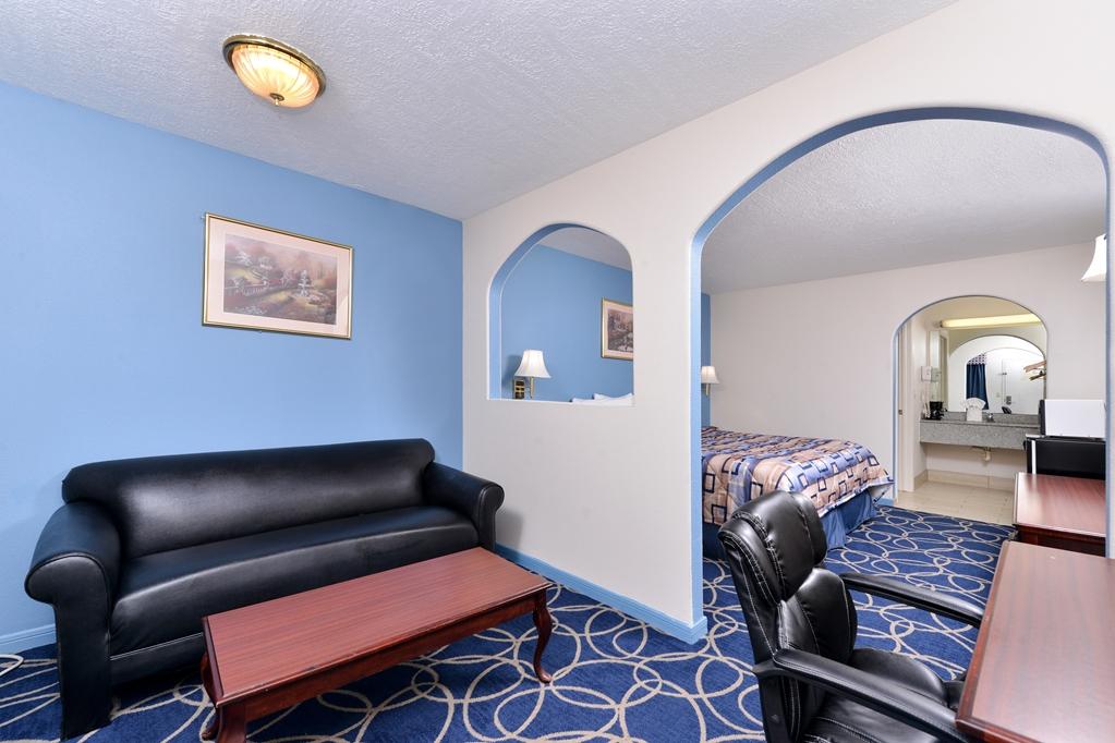 Americas Best Value Inn And Suites Houston/Northwest Brookhollow Cameră foto