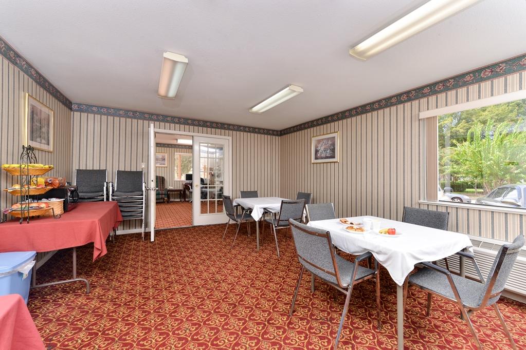 Americas Best Value Inn And Suites Houston/Northwest Brookhollow Facilități foto